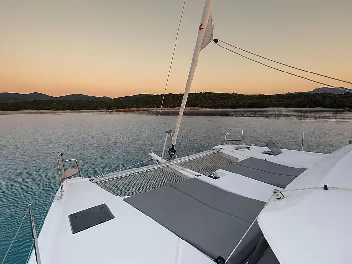 Dufour Catamaran 48 - 