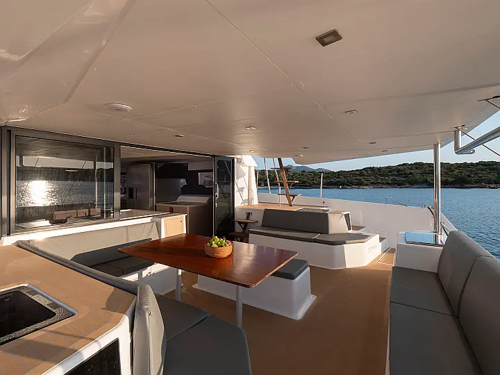 Dufour Catamaran 48 - 