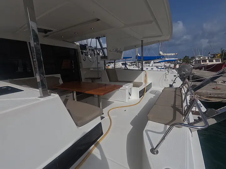 Fountaine Pajot Lucia 40  - 