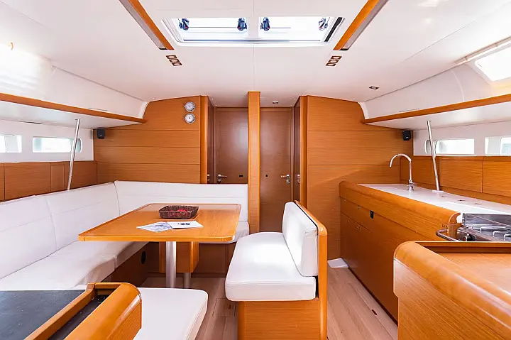 Sun Odyssey 440 - 
