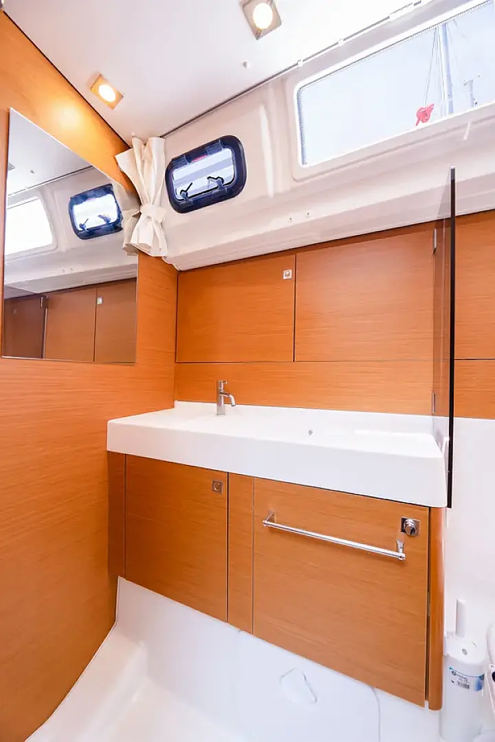 Sun Odyssey 440 - 