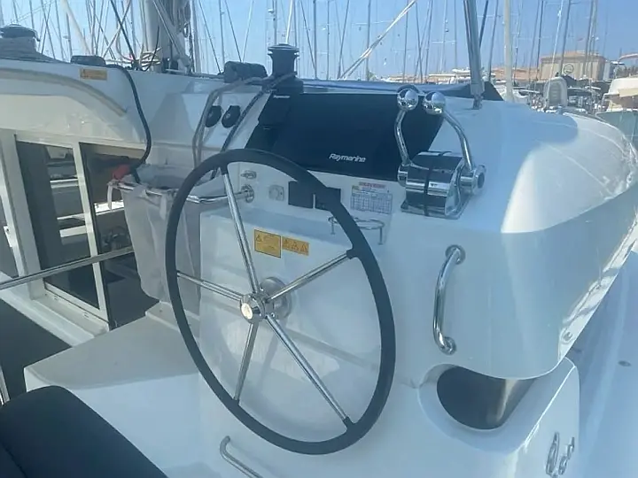 Lagoon 40 - 