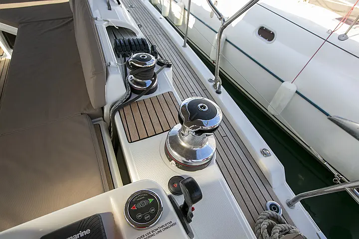 Jeanneau 54 - 