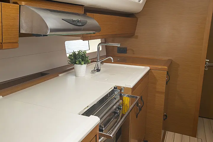 Jeanneau 54 - 