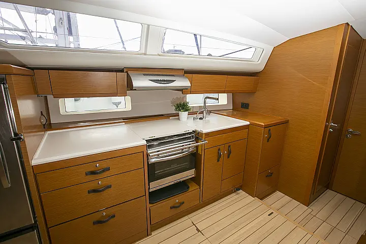 Jeanneau 54 - 