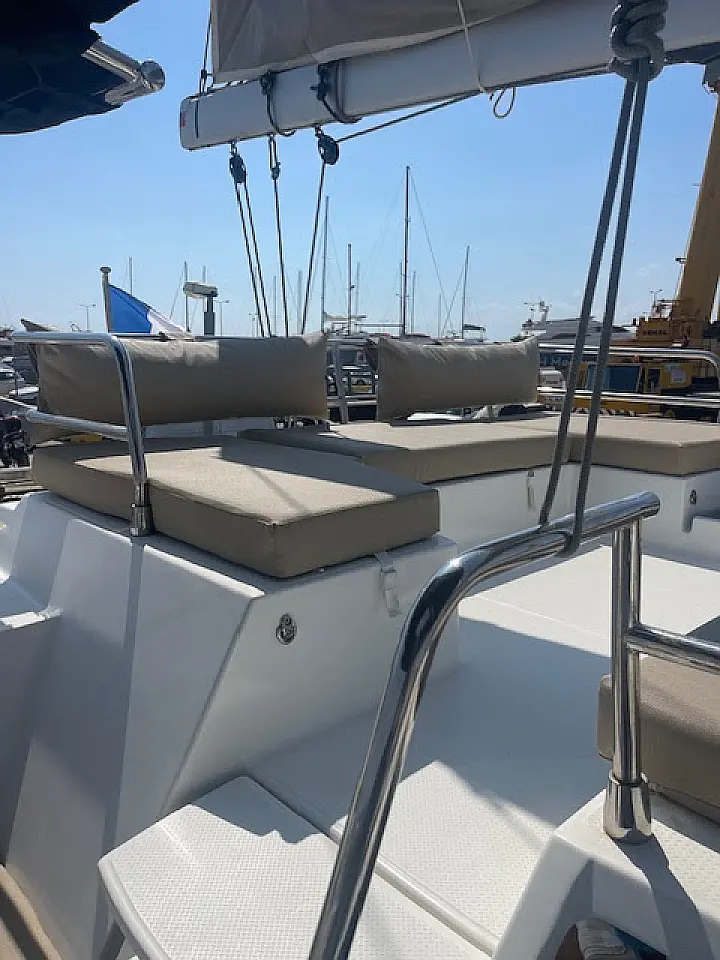 Saona 47 - 5 cabin version - 