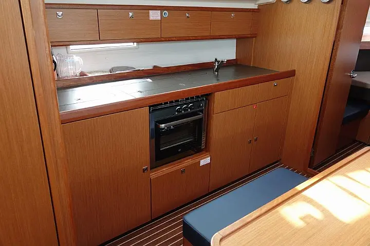 Bavaria Cruiser 41 - 
