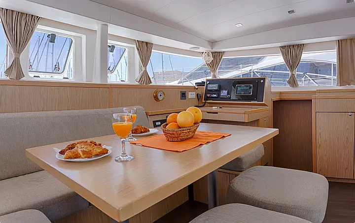 Lagoon 400 S2 - 