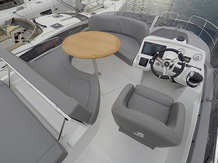 Beneteau Antares 36 - 