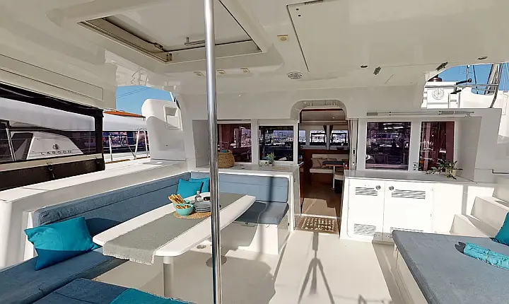 Lagoon 450 Fly - 