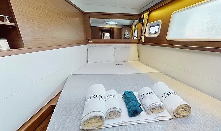 Lagoon 450 Fly - 