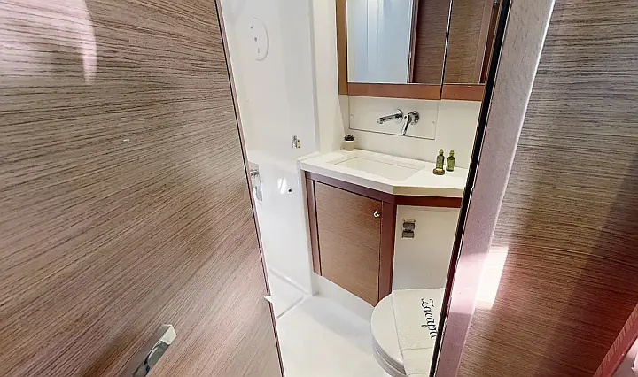 Lagoon 450 Fly - 