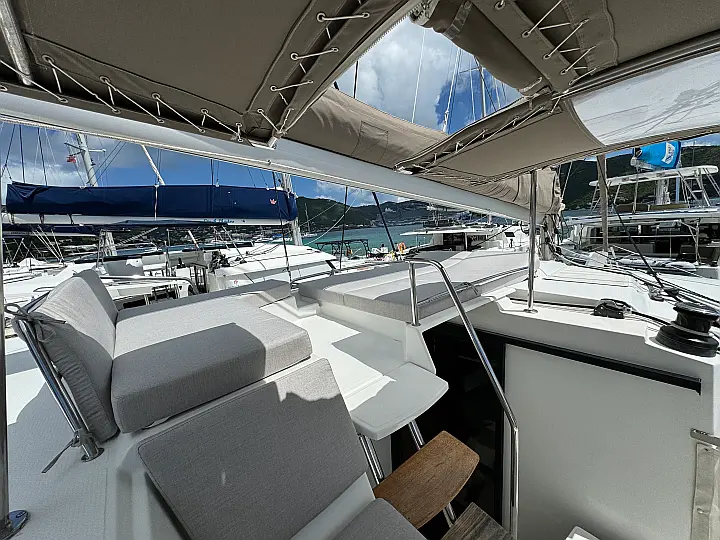 Fountaine Pajot Helia 44 - 