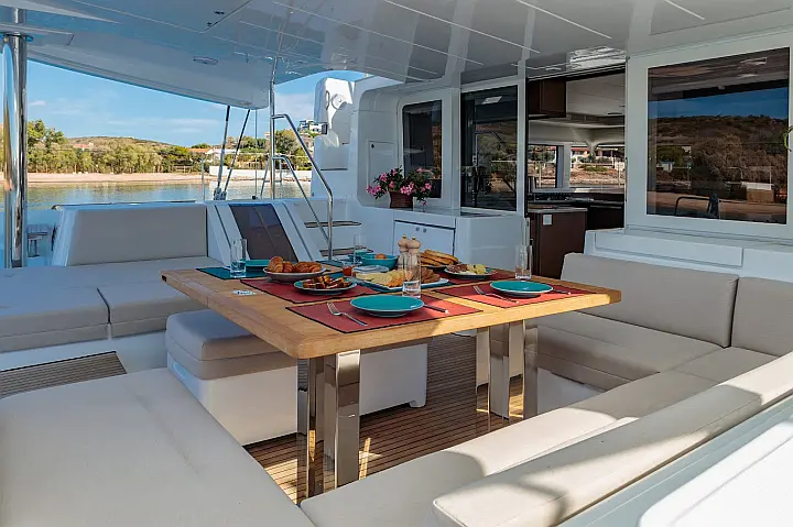 Lagoon 52F - 