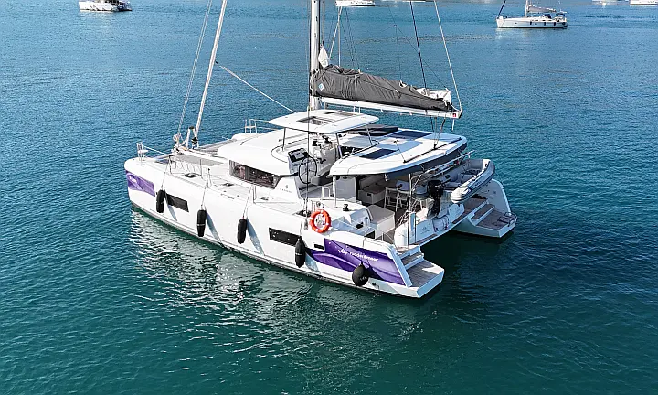 Lagoon 42 - 