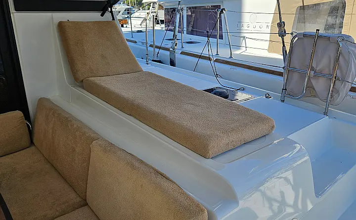 Lagoon 42 - 