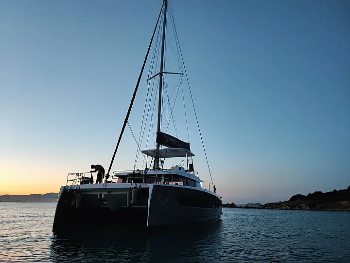 Dufour Catamaran 48 - 