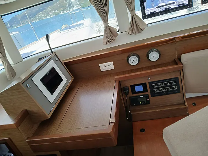 Lagoon 40 - Navigation 4