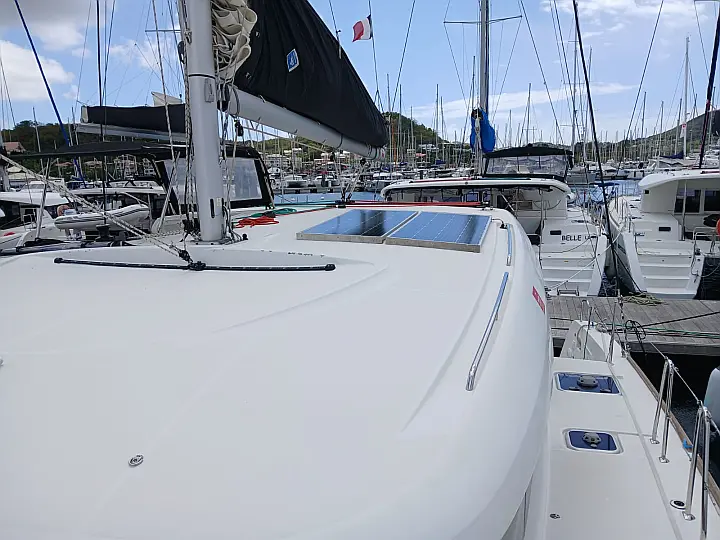 Lagoon 40 - Solar Panel 2