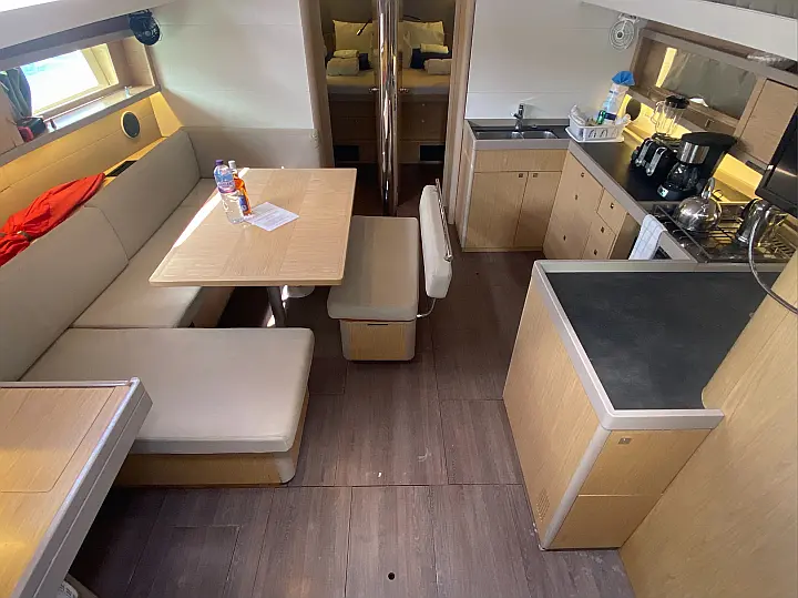 Beneteau Oceanis 48  - 