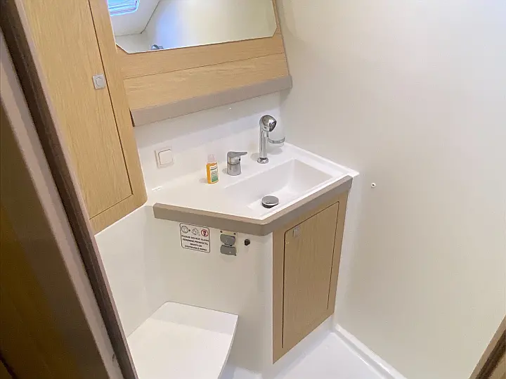 Beneteau Oceanis 48 (Owner's version) - 