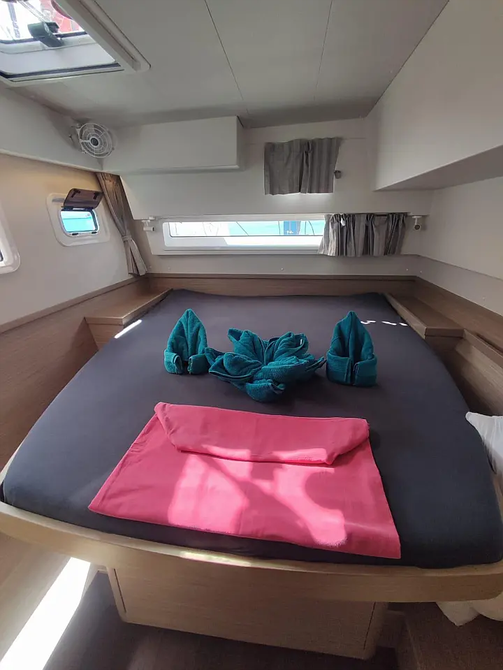 Lagoon 42 - Cabin 1