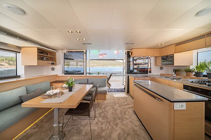 Lagoon 560 - 