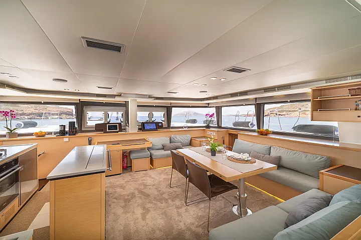 Lagoon 560 - 
