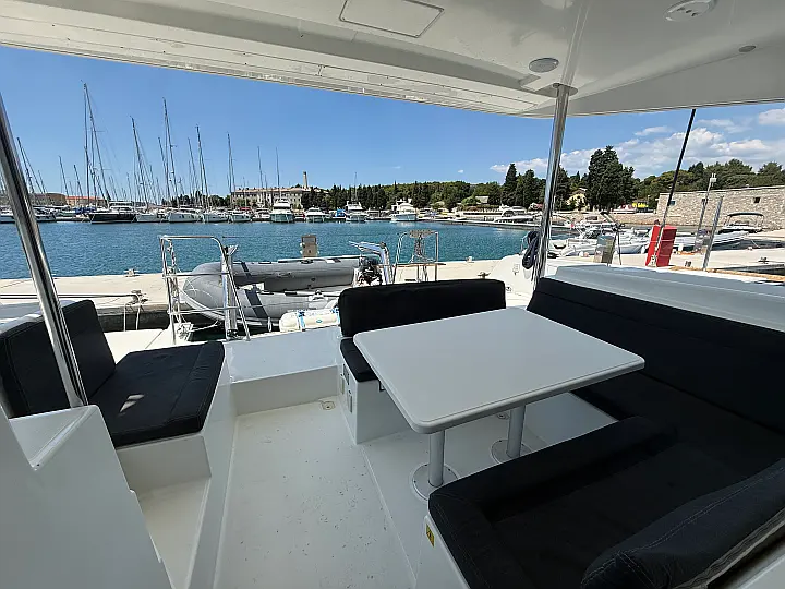 Lagoon 39 - 