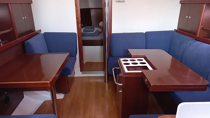 Hanse 375 - saloon1