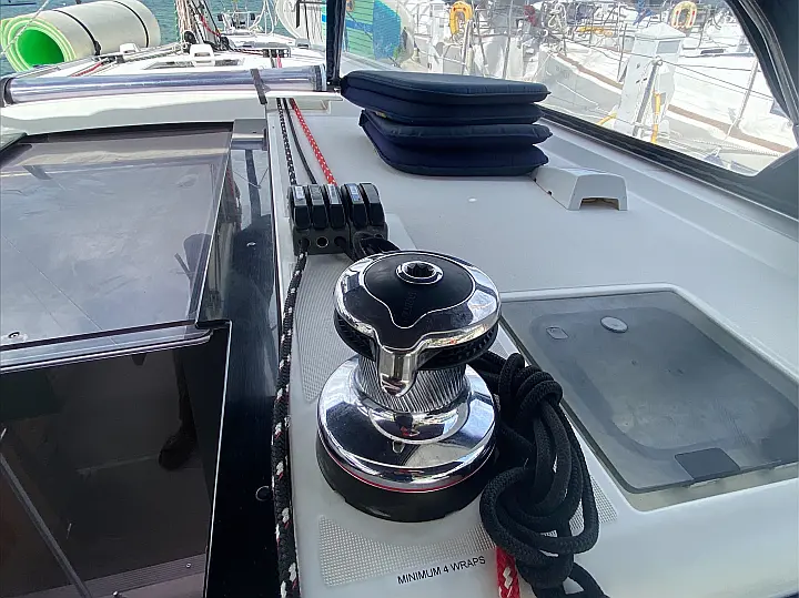 Beneteau Oceanis 48 (Owner's version) - 