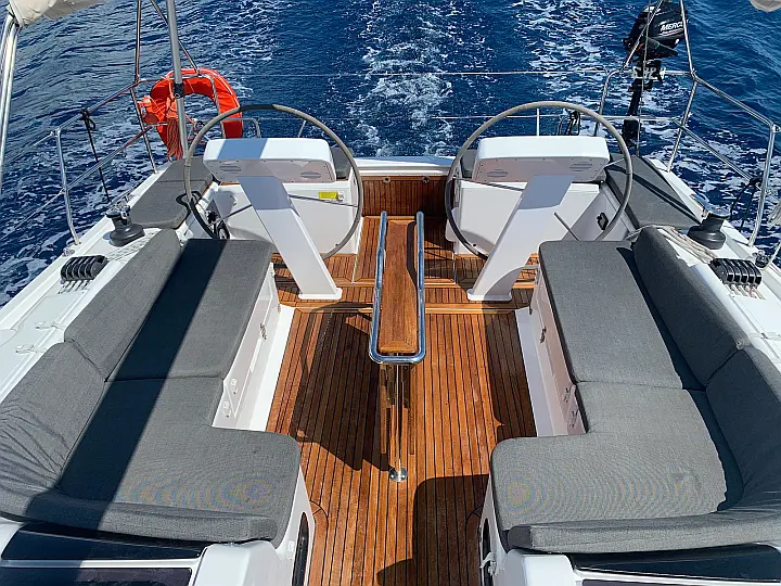 Hanse 458 - 
