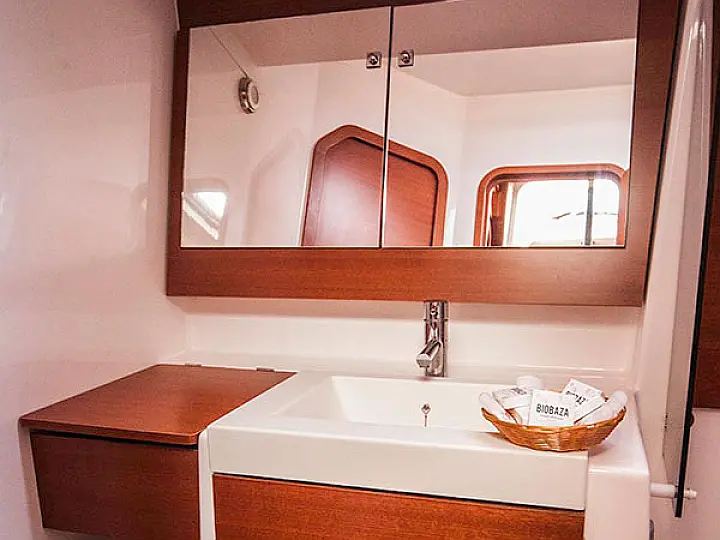 Dufour 56 Exclusive - 