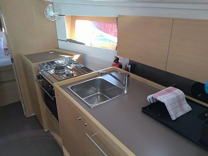 Beneteau Oceanis 35.1 - 