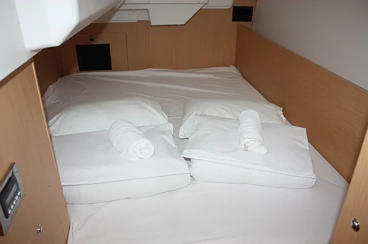 Beneteau Oceanis 35.1 - 