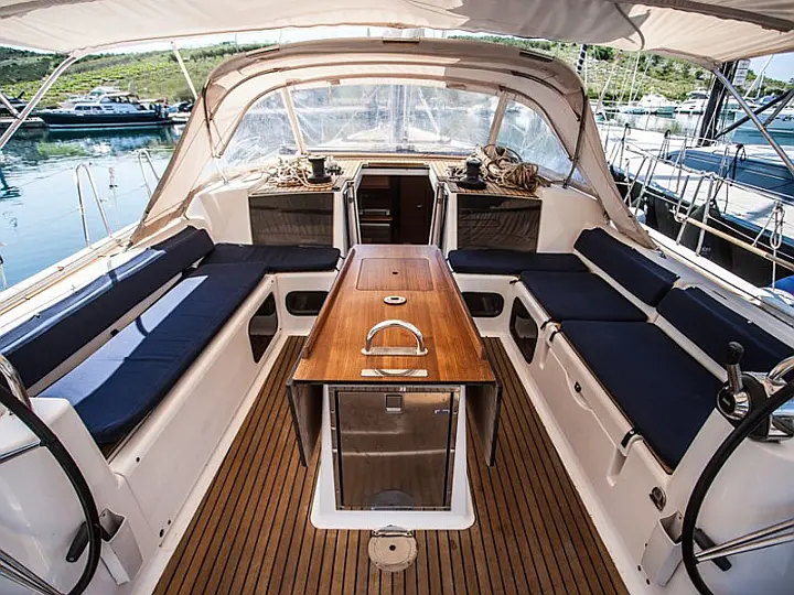 Dufour 56 Exclusive - 