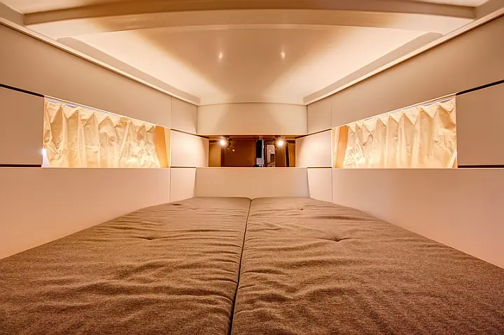 Beneteau Oceanis 38 - 