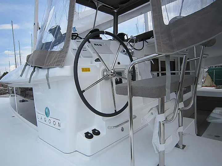 Lagoon 400 S2 - 