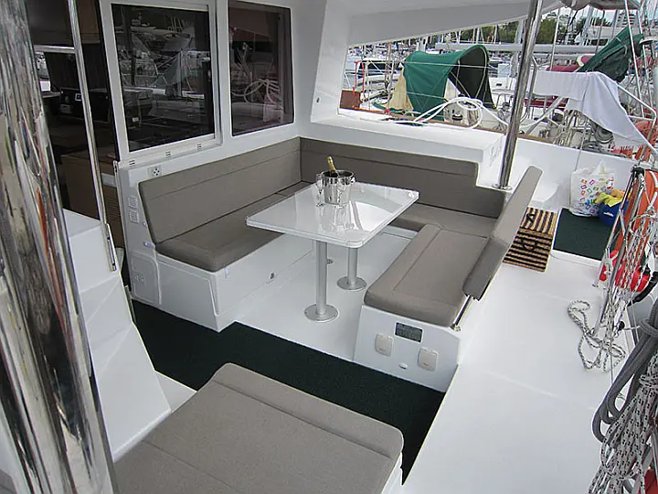 Lagoon 400 S2 - 