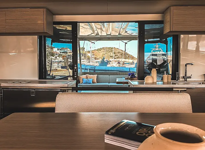 Lagoon 51 - 