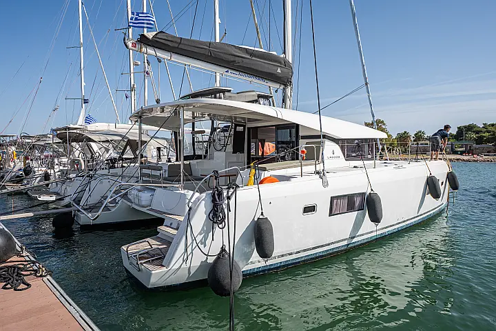 Lagoon 42 - 