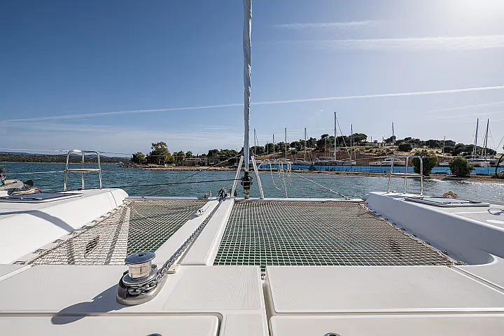Lagoon 42 - 