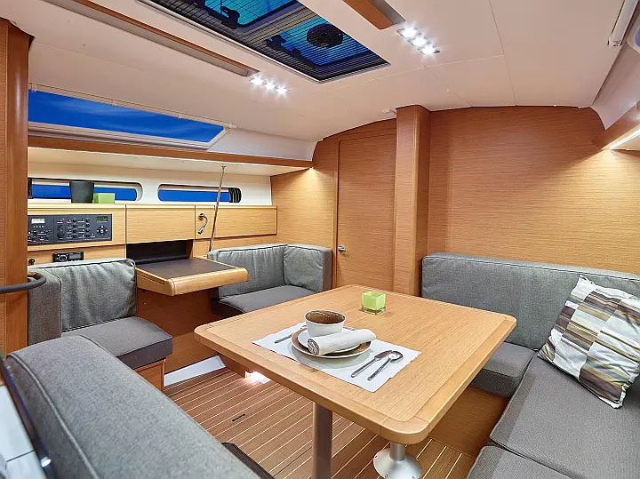 Sun Odyssey 419 - 