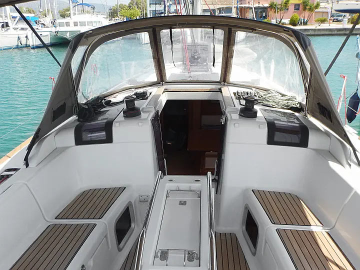 Sun Odyssey 419 - 