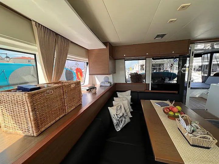 Lagoon 52F - 