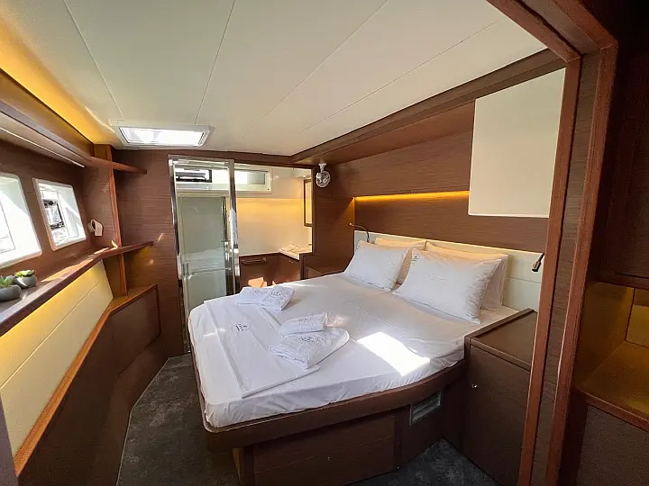 Lagoon 52F - 