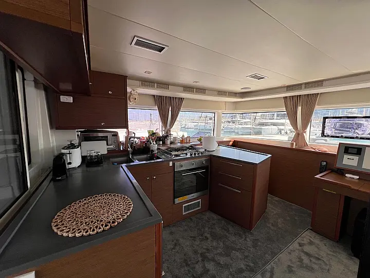Lagoon 52F - 
