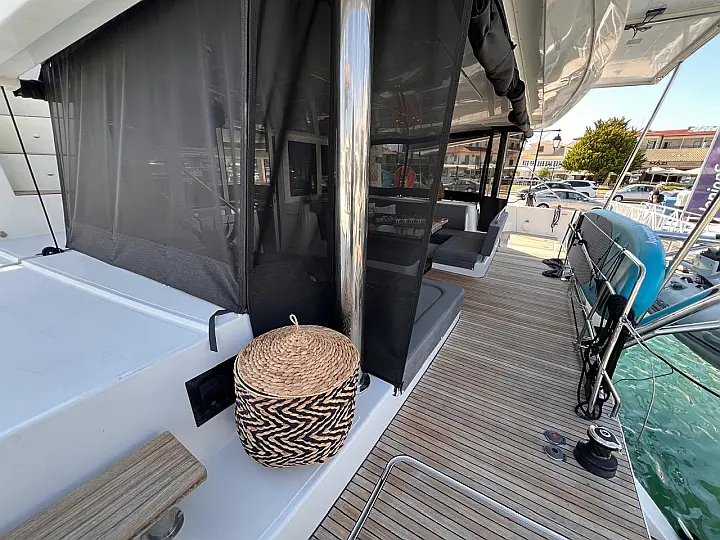 Lagoon 52F - 