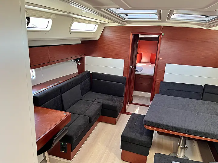 Hanse 458 - 