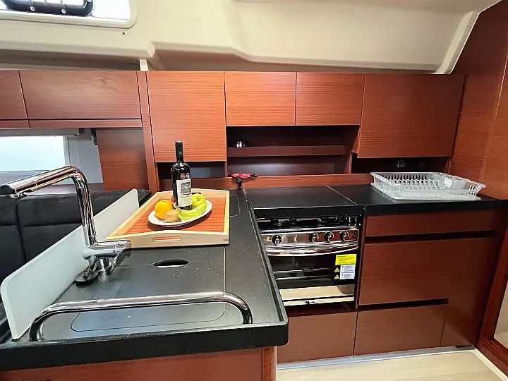 Hanse 458 - 